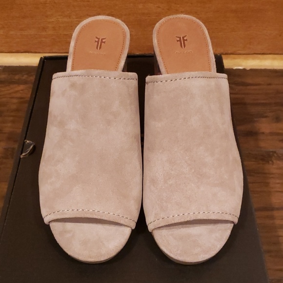 Frye Mule Sandals - Picture 5 of 8